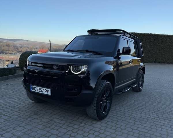 Черный Ленд Ровер Дефендер, объемом двигателя 3 л и пробегом 102 тыс. км за 88500 $, фото 1 на Automoto.ua