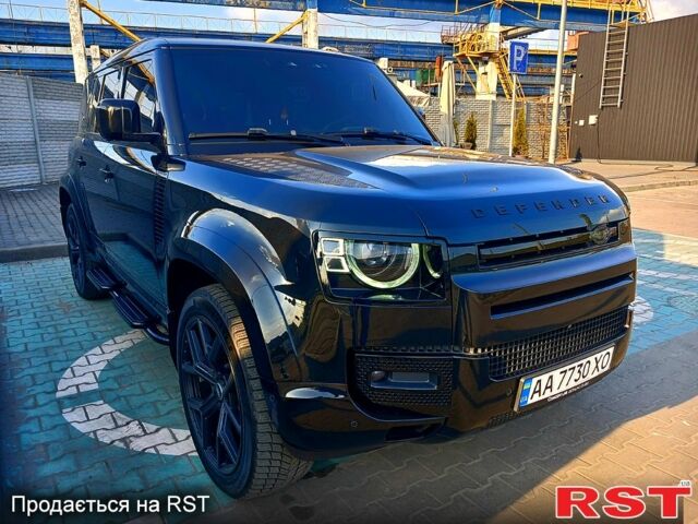 Черный Ленд Ровер Дефендер, объемом двигателя 3 л и пробегом 99 тыс. км за 62500 $, фото 1 на Automoto.ua