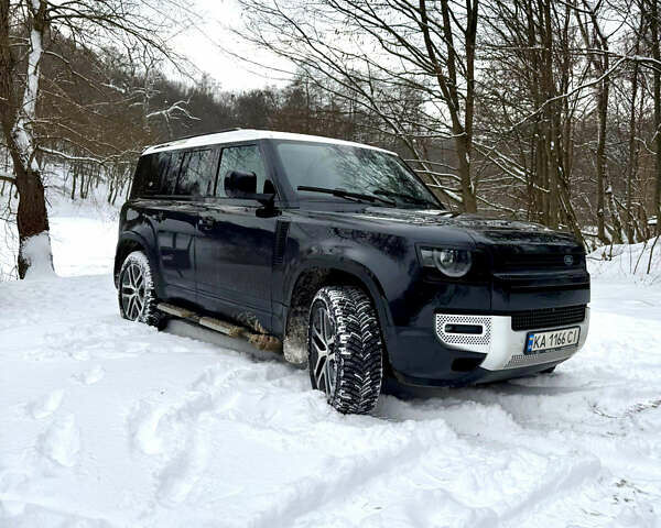 Чорний Ленд Ровер Дефендер, об'ємом двигуна 3 л та пробігом 90 тис. км за 68000 $, фото 1 на Automoto.ua
