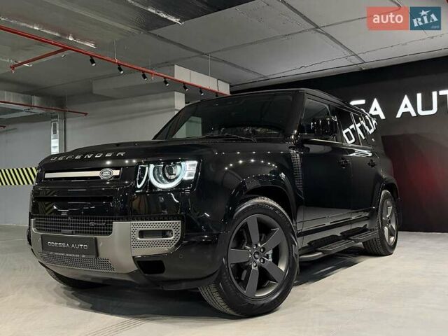 Черный Ленд Ровер Дефендер, объемом двигателя 3 л и пробегом 39 тыс. км за 82900 $, фото 1 на Automoto.ua