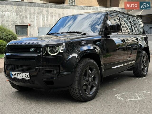 Чорний Ленд Ровер Дефендер, об'ємом двигуна 3 л та пробігом 115 тис. км за 73000 $, фото 1 на Automoto.ua