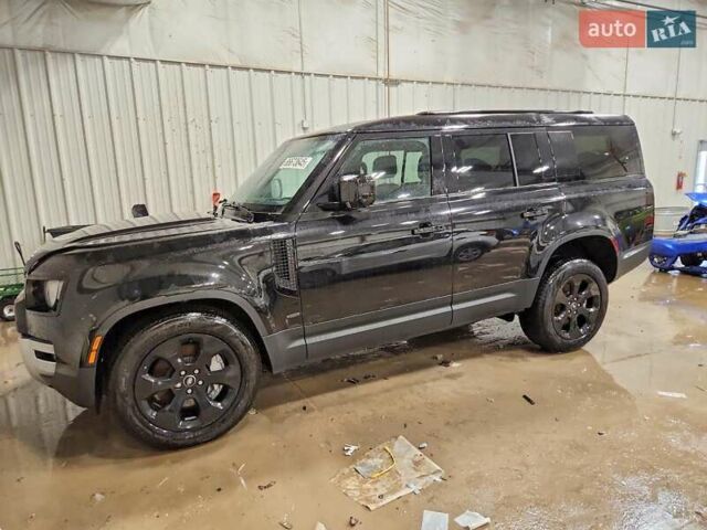 Чорний Ленд Ровер Дефендер, об'ємом двигуна 2 л та пробігом 4 тис. км за 40000 $, фото 1 на Automoto.ua