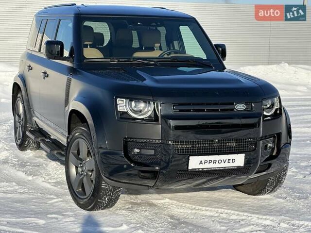 Чорний Ленд Ровер Дефендер, об'ємом двигуна 3 л та пробігом 17 тис. км за 117900 $, фото 1 на Automoto.ua