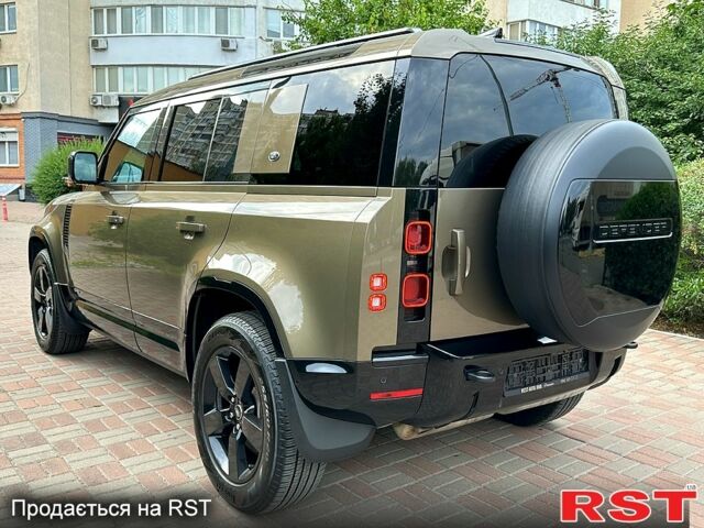 Ленд Ровер Дефендер, об'ємом двигуна 3 л та пробігом 115 тис. км за 67555 $, фото 1 на Automoto.ua