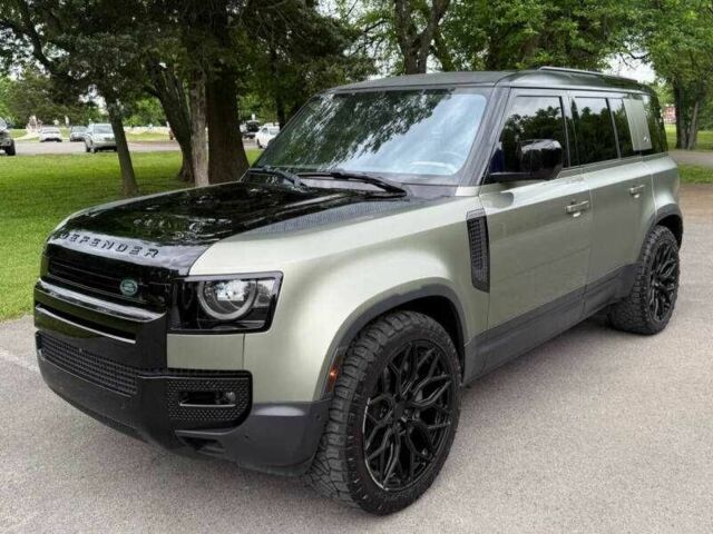 Сірий Ленд Ровер Дефендер, об'ємом двигуна 3 л та пробігом 34 тис. км за 31800 $, фото 1 на Automoto.ua