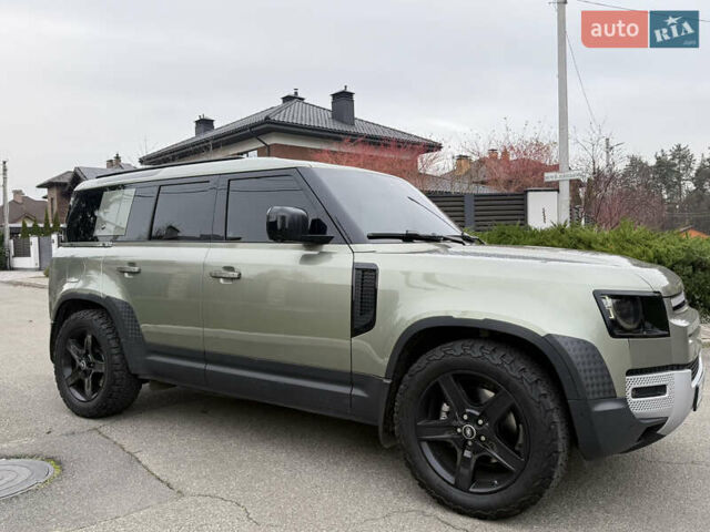Зелений Ленд Ровер Дефендер, об'ємом двигуна 2 л та пробігом 108 тис. км за 55000 $, фото 1 на Automoto.ua