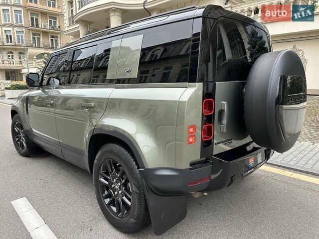 Зеленый Ленд Ровер Дефендер, объемом двигателя 2 л и пробегом 77 тыс. км за 52000 $, фото 1 на Automoto.ua