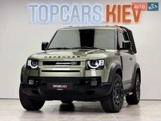 Зеленый Ленд Ровер Дефендер, объемом двигателя 3 л и пробегом 7 тыс. км за 80800 $, фото 1 на Automoto.ua