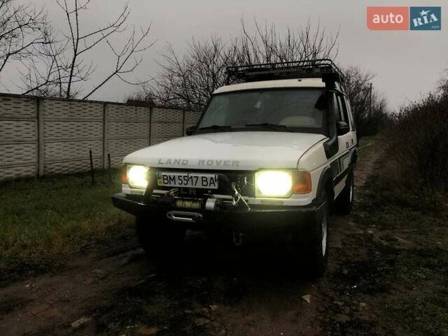 Белый Ленд Ровер Дискавери, объемом двигателя 2.5 л и пробегом 333 тыс. км за 6900 $, фото 1 на Automoto.ua