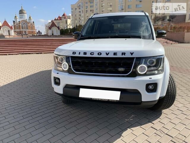 Білий Ленд Ровер Діскавері, об'ємом двигуна 3 л та пробігом 60 тис. км за 47500 $, фото 1 на Automoto.ua