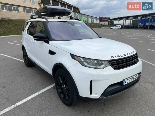 Белый Ленд Ровер Дискавери, объемом двигателя 2.99 л и пробегом 160 тыс. км за 35000 $, фото 1 на Automoto.ua