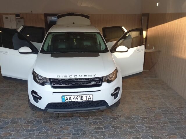 Білий Ленд Ровер Діскавері, об'ємом двигуна 2 л та пробігом 92 тис. км за 17770 $, фото 1 на Automoto.ua
