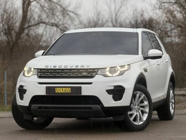 Белый Ленд Ровер Дискавери, объемом двигателя 2 л и пробегом 93 тыс. км за 23800 $, фото 1 на Automoto.ua