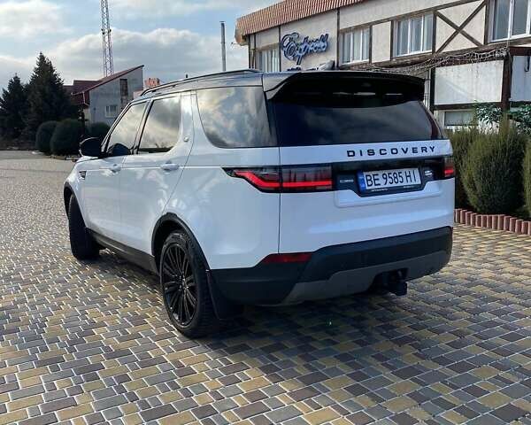 Білий Ленд Ровер Діскавері, об'ємом двигуна 2.99 л та пробігом 99 тис. км за 42500 $, фото 1 на Automoto.ua