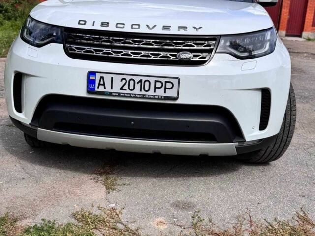 Белый Ленд Ровер Дискавери, объемом двигателя 3 л и пробегом 160 тыс. км за 47000 $, фото 1 на Automoto.ua