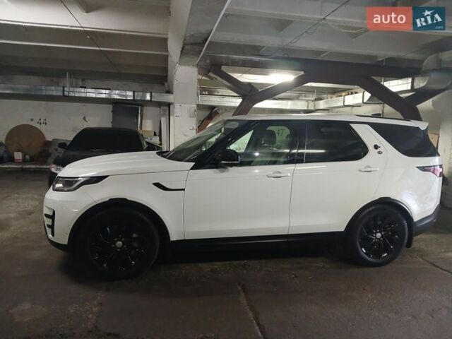 Білий Ленд Ровер Діскавері, об'ємом двигуна 3 л та пробігом 107 тис. км за 48900 $, фото 1 на Automoto.ua