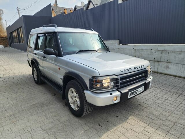 Чорний Ленд Ровер Діскавері, об'ємом двигуна 2.5 л та пробігом 130 тис. км за 6341 $, фото 1 на Automoto.ua