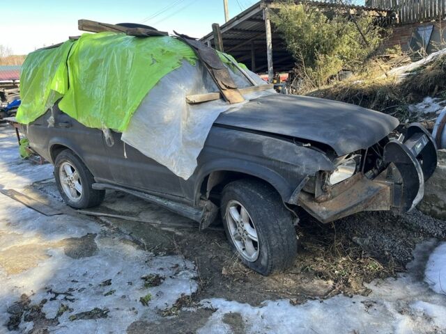 Чорний Ленд Ровер Діскавері, об'ємом двигуна 2.5 л та пробігом 250 тис. км за 2000 $, фото 1 на Automoto.ua