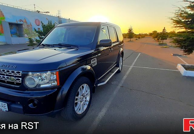 Черный Ленд Ровер Дискавери, объемом двигателя 3 л и пробегом 225 тыс. км за 16500 $, фото 1 на Automoto.ua