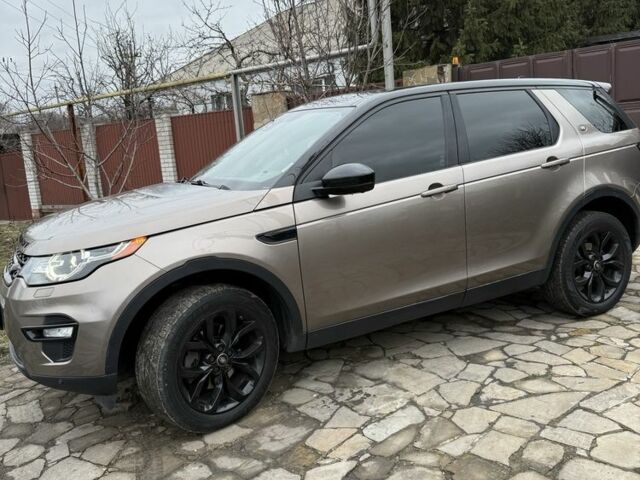 Коричневий Ленд Ровер Діскавері, об'ємом двигуна 2 л та пробігом 220 тис. км за 15000 $, фото 1 на Automoto.ua