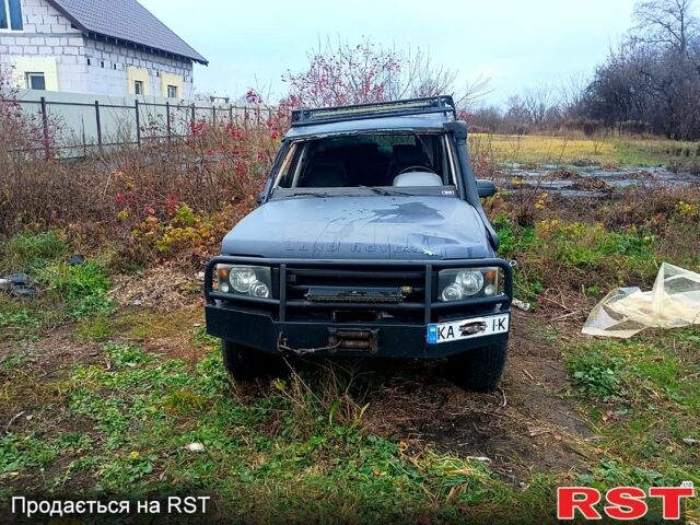 Сірий Ленд Ровер Діскавері, об'ємом двигуна 2.5 л та пробігом 250 тис. км за 5500 $, фото 1 на Automoto.ua