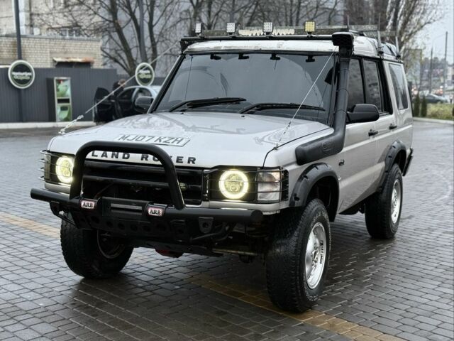 Серый Ленд Ровер Дискавери, объемом двигателя 2.5 л и пробегом 205 тыс. км за 4200 $, фото 1 на Automoto.ua
