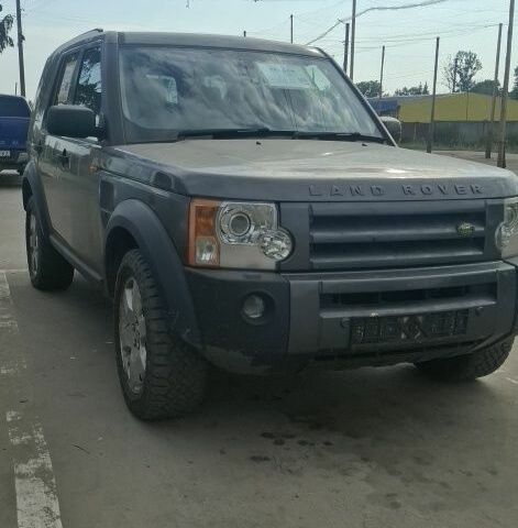 Сірий Ленд Ровер Діскавері, об'ємом двигуна 2.7 л та пробігом 200 тис. км за 3999 $, фото 1 на Automoto.ua