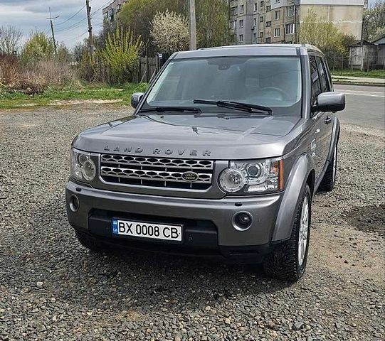 Сірий Ленд Ровер Діскавері, об'ємом двигуна 2.99 л та пробігом 254 тис. км за 15950 $, фото 1 на Automoto.ua