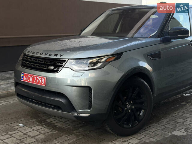 Сірий Ленд Ровер Діскавері, об'ємом двигуна 3 л та пробігом 125 тис. км за 30000 $, фото 1 на Automoto.ua