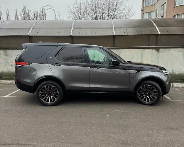 Сірий Ленд Ровер Діскавері, об'ємом двигуна 3 л та пробігом 151 тис. км за 28700 $, фото 1 на Automoto.ua