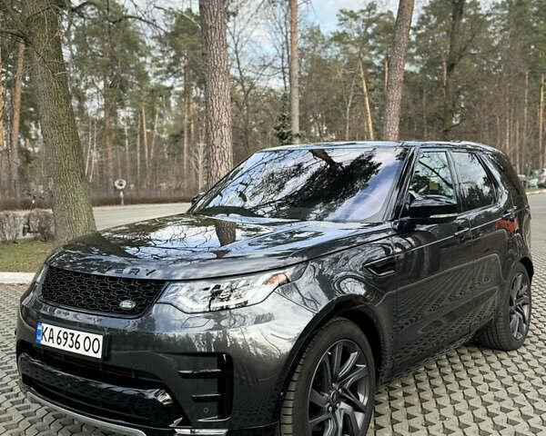 Сірий Ленд Ровер Діскавері, об'ємом двигуна 2.99 л та пробігом 27 тис. км за 58499 $, фото 1 на Automoto.ua