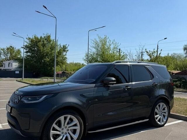 Сірий Ленд Ровер Діскавері, об'ємом двигуна 3 л та пробігом 73 тис. км за 53000 $, фото 1 на Automoto.ua