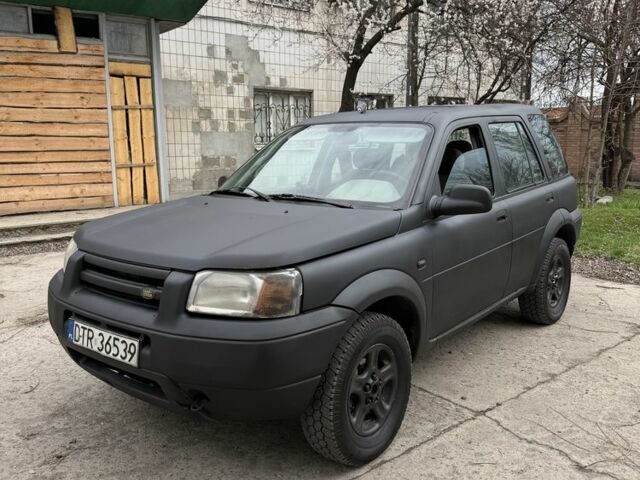 Чорний Ленд Ровер Інша, об'ємом двигуна 2 л та пробігом 255 тис. км за 1900 $, фото 1 на Automoto.ua