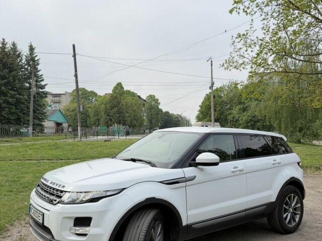 Білий Ленд Ровер Евок, об'ємом двигуна 2.2 л та пробігом 238 тис. км за 21500 $, фото 1 на Automoto.ua