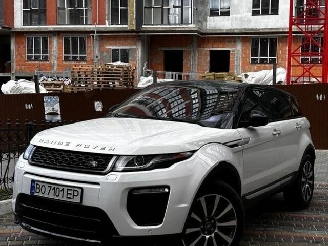 Белый Ленд Ровер Эвок, объемом двигателя 2 л и пробегом 143 тыс. км за 27900 $, фото 1 на Automoto.ua