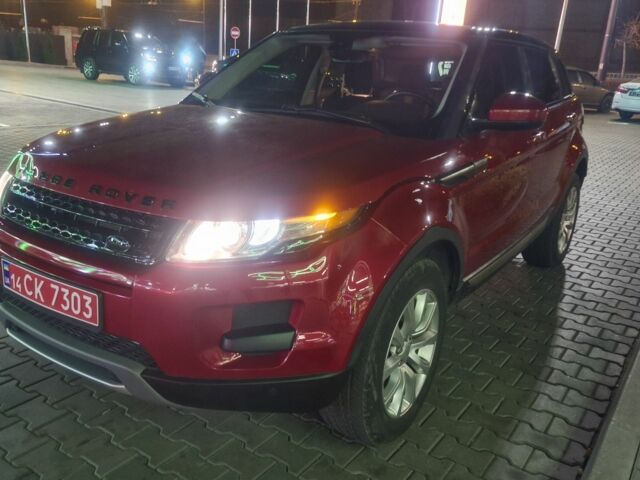 Красный Ленд Ровер Эвок, объемом двигателя 2 л и пробегом 84 тыс. км за 15600 $, фото 1 на Automoto.ua