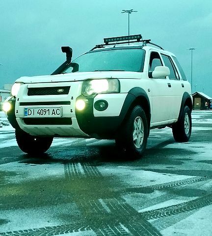 Білий Ленд Ровер Freelander, об'ємом двигуна 1.8 л та пробігом 0 тис. км за 6500 $, фото 1 на Automoto.ua