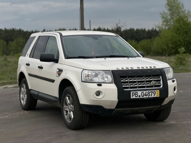 Білий Ленд Ровер Freelander, об'ємом двигуна 2.2 л та пробігом 330 тис. км за 4800 $, фото 1 на Automoto.ua