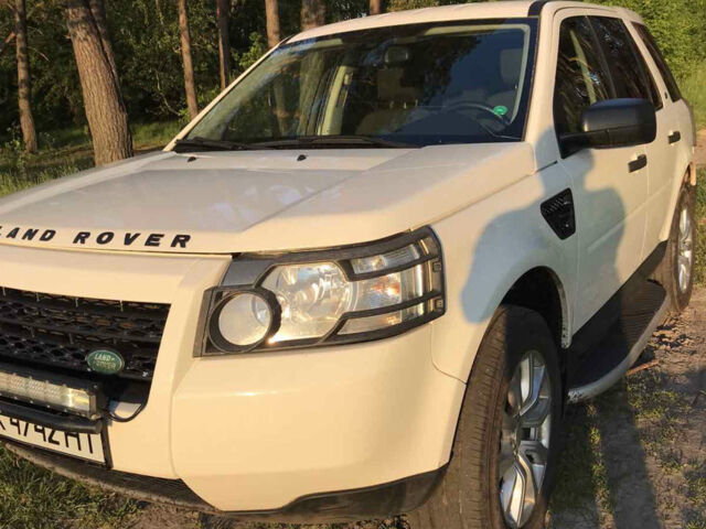 Білий Ленд Ровер Freelander, об'ємом двигуна 2.2 л та пробігом 172 тис. км за 8200 $, фото 1 на Automoto.ua
