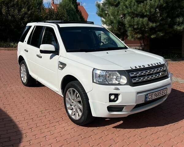 Білий Ленд Ровер Freelander, об'ємом двигуна 2.18 л та пробігом 220 тис. км за 11700 $, фото 1 на Automoto.ua