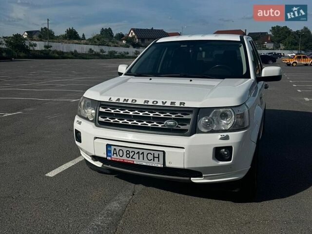 Білий Ленд Ровер Freelander, об'ємом двигуна 2.17 л та пробігом 211 тис. км за 12500 $, фото 1 на Automoto.ua