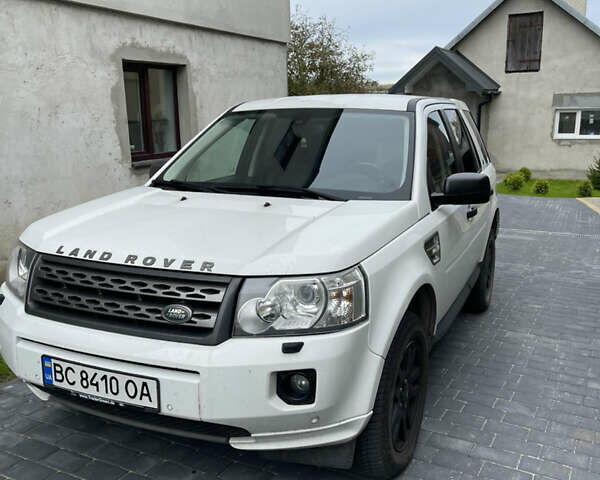 Білий Ленд Ровер Freelander, об'ємом двигуна 2.2 л та пробігом 237 тис. км за 13500 $, фото 1 на Automoto.ua