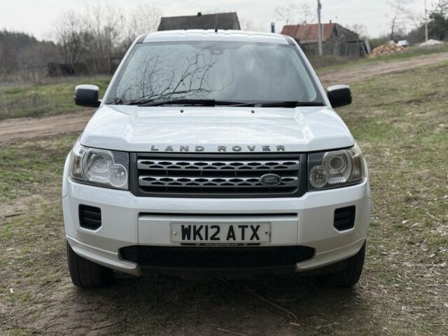 Белый Ленд Ровер Фрилендер, объемом двигателя 2.2 л и пробегом 225 тыс. км за 5000 $, фото 1 на Automoto.ua
