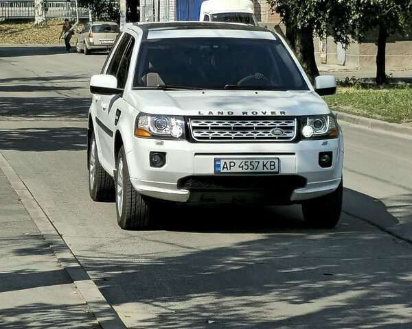 Білий Ленд Ровер Freelander, об'ємом двигуна 2 л та пробігом 104 тис. км за 15000 $, фото 1 на Automoto.ua