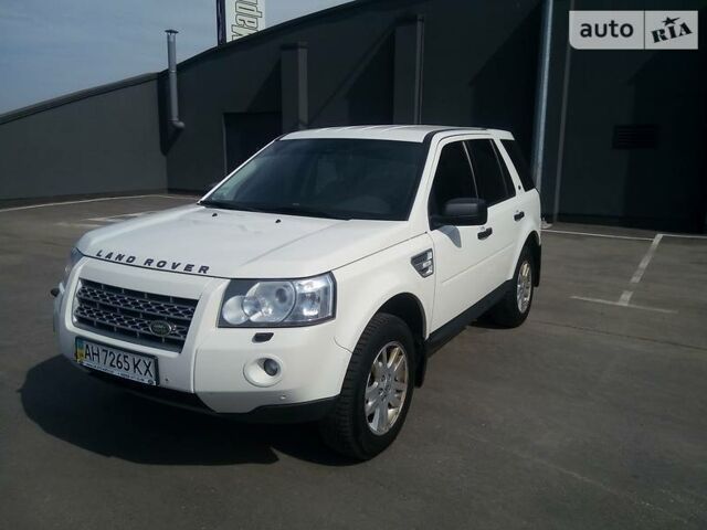 Білий Ленд Ровер Freelander, об'ємом двигуна 2.2 л та пробігом 275 тис. км за 15500 $, фото 1 на Automoto.ua