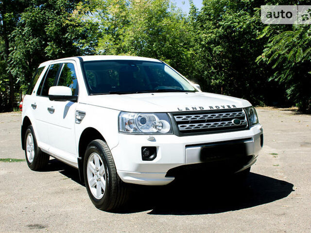 Білий Ленд Ровер Freelander, об'ємом двигуна 2.2 л та пробігом 134 тис. км за 23000 $, фото 1 на Automoto.ua