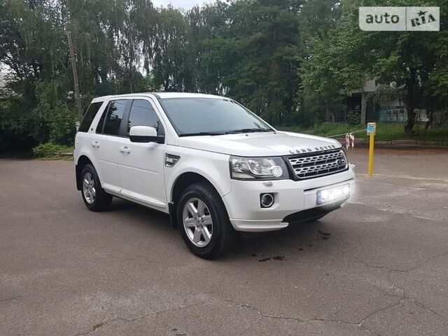 Білий Ленд Ровер Freelander, об'ємом двигуна 2.2 л та пробігом 105 тис. км за 21900 $, фото 1 на Automoto.ua