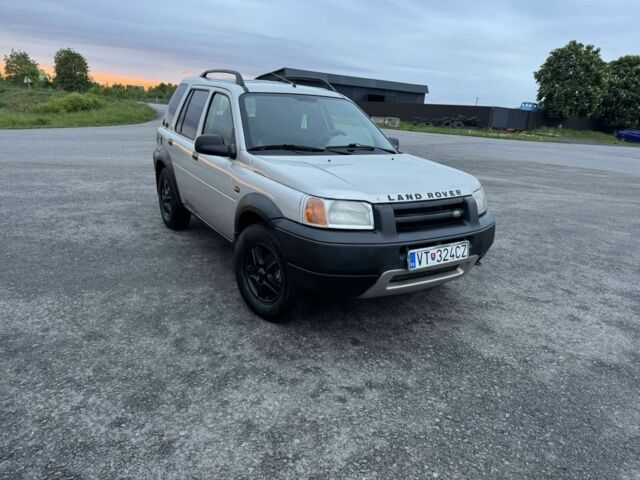Бежевый Ленд Ровер Фрилендер, объемом двигателя 2 л и пробегом 200 тыс. км за 2950 $, фото 1 на Automoto.ua