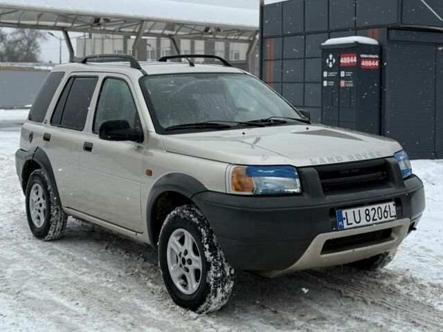 Бежевий Ленд Ровер Freelander, об'ємом двигуна 2 л та пробігом 300 тис. км за 2600 $, фото 1 на Automoto.ua