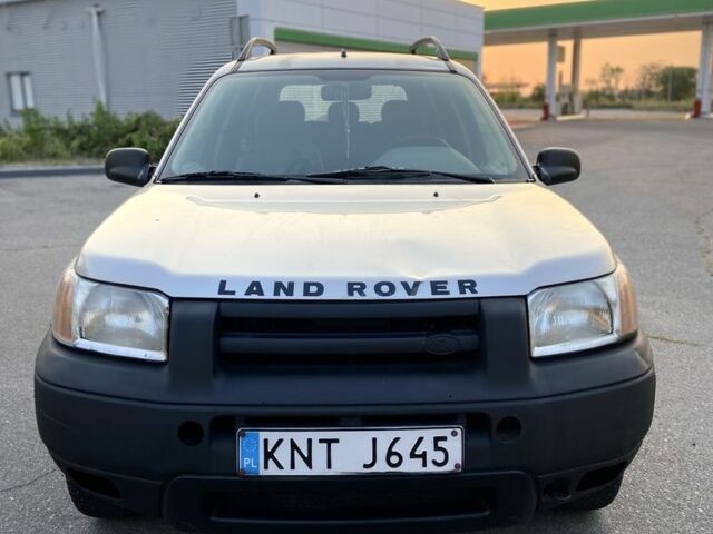 Бежевий Ленд Ровер Freelander, об'ємом двигуна 0 л та пробігом 250 тис. км за 1650 $, фото 1 на Automoto.ua